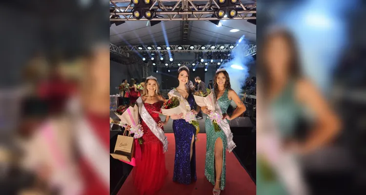 Aghata Mirella Teixeira, de 18 anos, foi eleita a grande vencedora do Miss São João do Triunfo 2025.