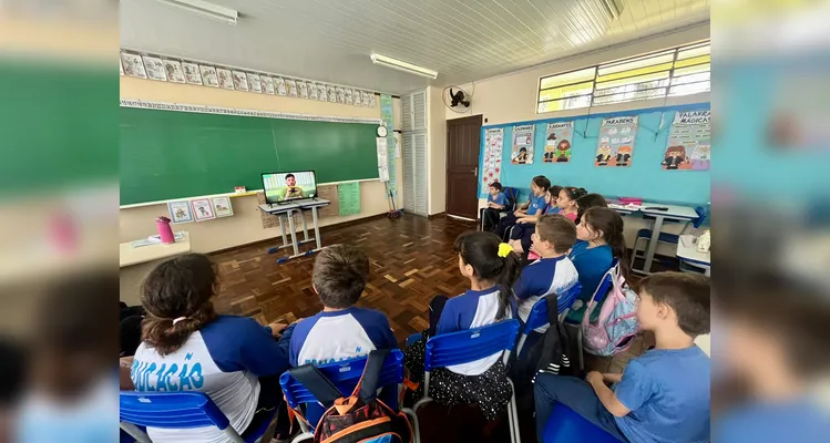 O conteúdo do Vamos Ler foi o ponto de partida para as ações e estudos da classe.