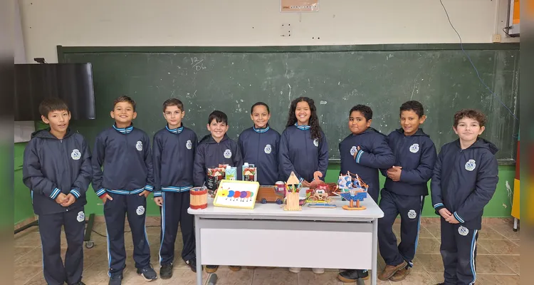 Veja alguns momentos do trabalho sustentável dos educandos em sala de aula.