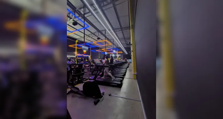 Ph.D Sports comemora aniversário de um ano em PG com festa especial