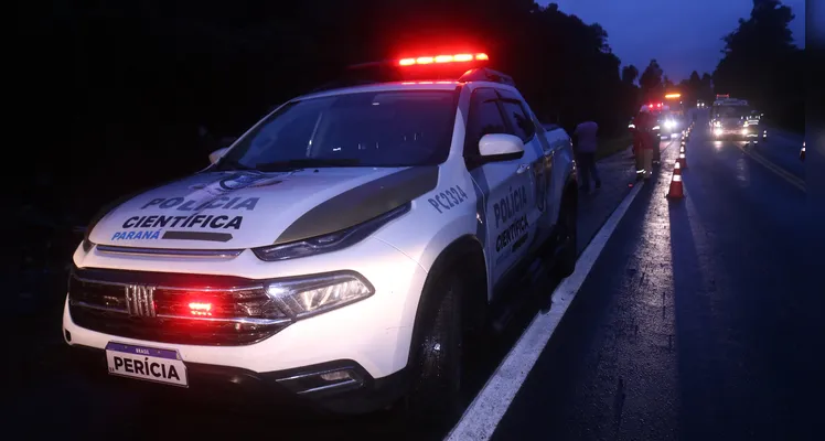 Corpo da vítima fatal foi recolhido pela Polícia Científica -
