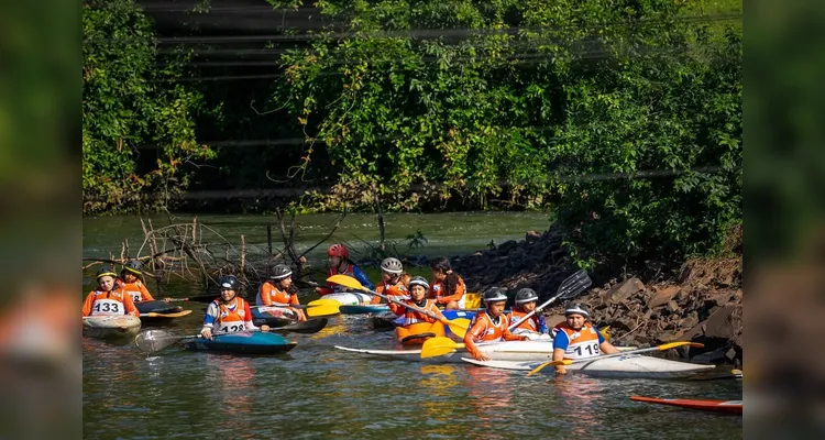Atletas de Tibagi conquistam 14 medalhas no Campeonato Brasileiro de Canoagem Iniciantes
