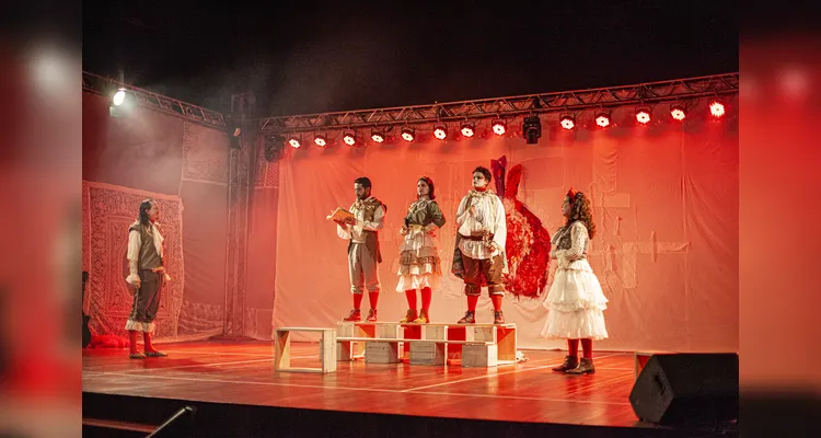 Grupo de Teatro da UEPG vence 7º Festival Internacional de Teatro Uruguaianense