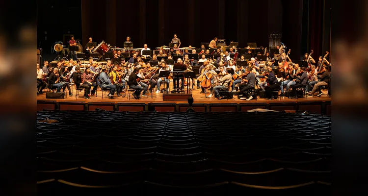 Curitiba, 19 de maio de 2025 - Ensaio da Orquestra Sinfônica do Paraná no Teatro Guaira.