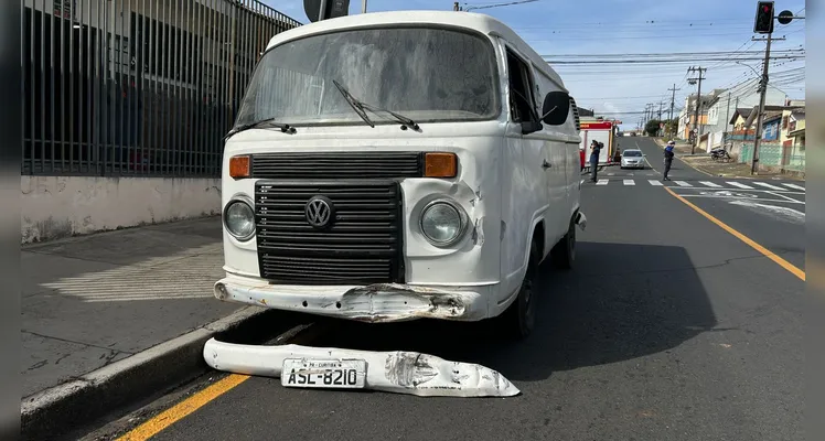 Veja fotos do resgate das vítimas de colisão envolvendo Kombis em PG