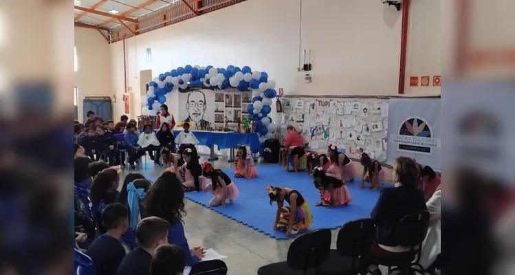 Com amplas atividades, a turma pôde se aprofundar na história do patrono da escola e compartilhar os aprendizados com os demais colegas.