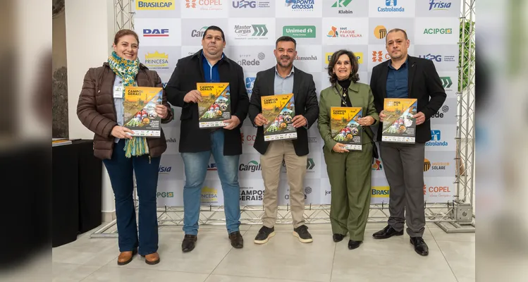 Veja quem esteve no lançamento do 16º Livro-Anuário do Grupo aRede