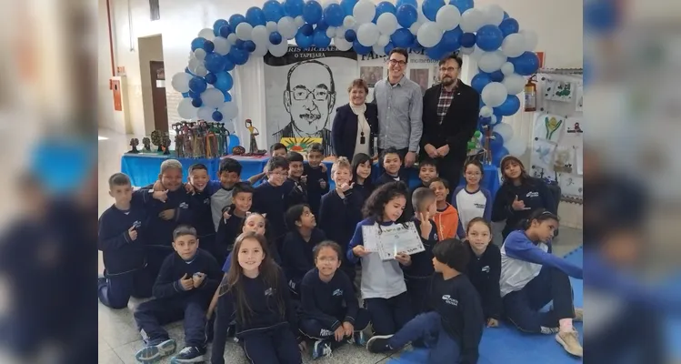 Com amplas atividades, a turma pôde se aprofundar na história do patrono da escola e compartilhar os aprendizados com os demais colegas.