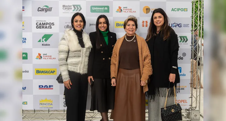 Veja quem esteve no lançamento do 16º Livro-Anuário do Grupo aRede