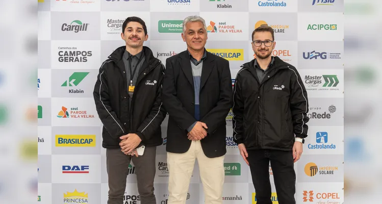 Veja quem esteve no lançamento do 16º Livro-Anuário do Grupo aRede