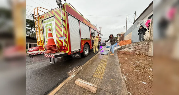 Moradores de Castro devem buscar atendimento e apoio.