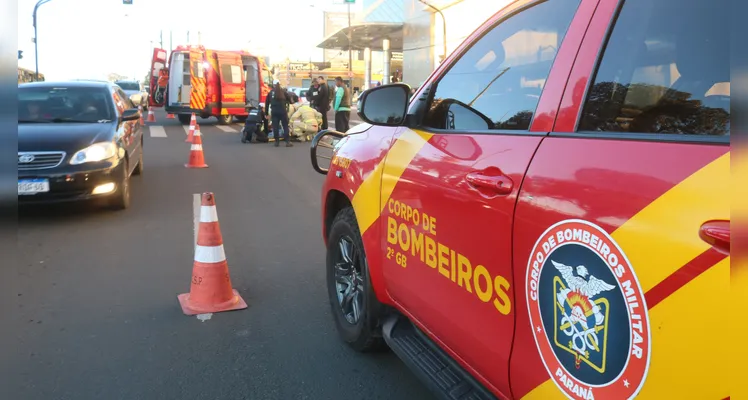 Idoso é atropelado por moto e sofre fratura exposta em Ponta Grossa