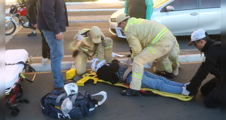 Idoso é atropelado por moto e sofre fratura exposta em Ponta Grossa
