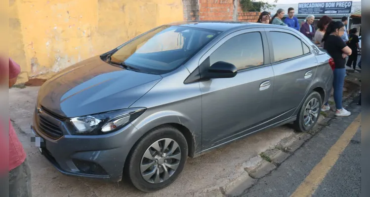 Idosa é atropelada e sofre fratura no braço em avenida no Cará-Cará, em PG