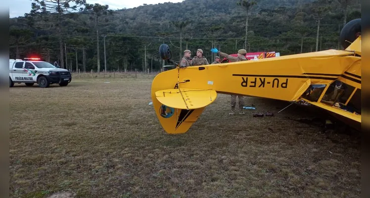Um homem já estava sem vida quando as equipes dos bombeiros chegaram ao local.