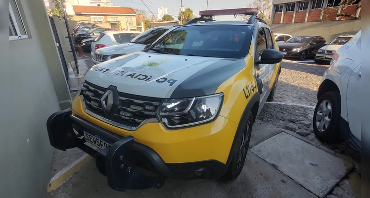 Rápida ação da PM recupera Jeep Compass furtado em Tibagi