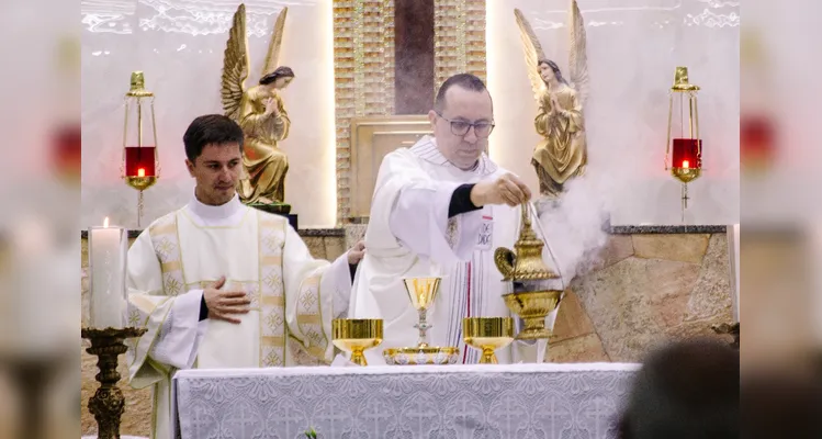 Padres de Ponta Grossa celebram 25 anos de sacerdócio
