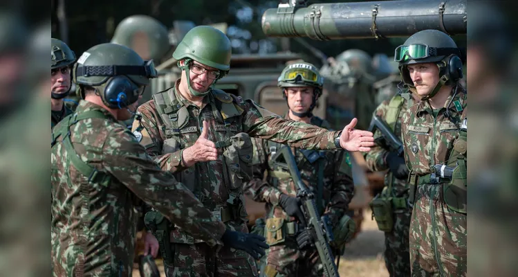 5ª Brigada de Cavalaria Blindada realiza exercício militar em PG