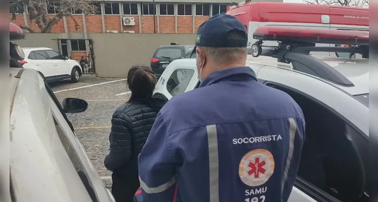 Gestante suspeita de furto passou mal durante abordagem da Guarda Civil Municipal, em Ponta Grossa.