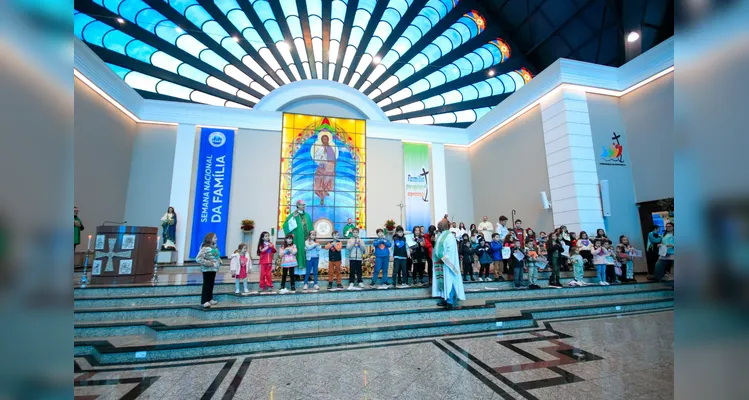 Sob a sombra da oliveira, Diocese de PG inicia Semana da Família