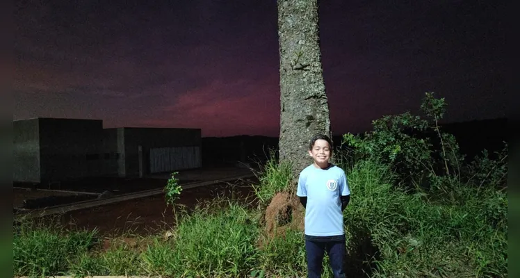 A proposta contou com variadas atividades, como fotos retratando o meio ambiente em suas casas, a criação de crônicas e a realização de uma entrevista sobre um projeto local.