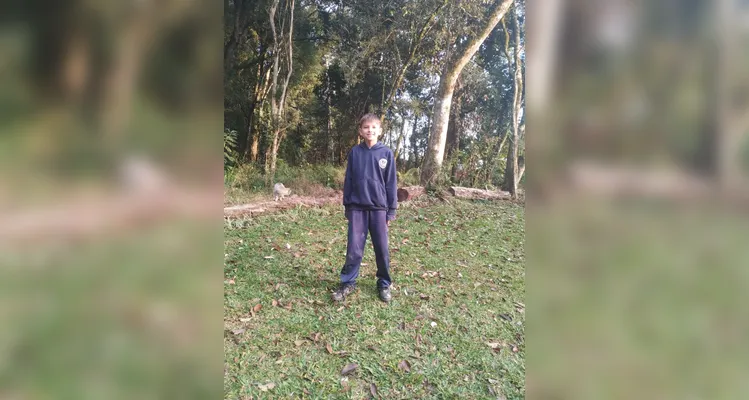 A proposta contou com variadas atividades, como fotos retratando o meio ambiente em suas casas, a criação de crônicas e a realização de uma entrevista sobre um projeto local.