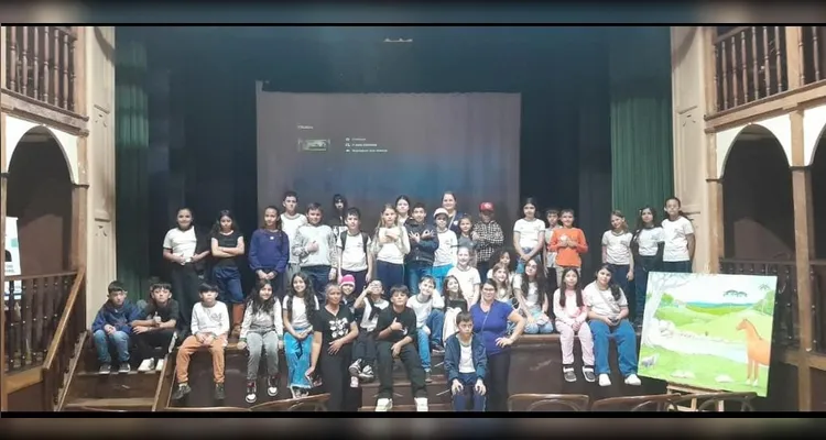 Confira os registros da proposta em sala de aula e durante a saída a campo.