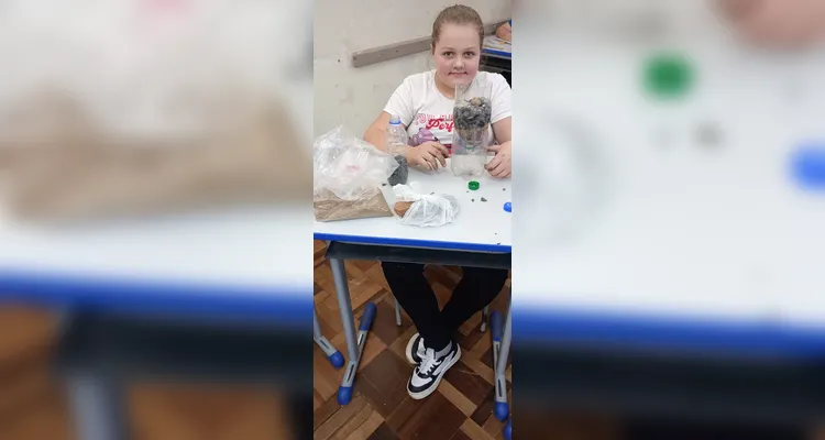 Veja alguns registros dos alunos desenvolvendo as ações em sala de aula.