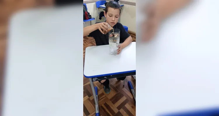 Veja alguns registros dos alunos desenvolvendo as ações em sala de aula.
