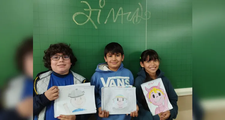 Após se aprofundarem na trajetória do escritor, os alunos realizaram ilustrações e histórias em quadrinho.