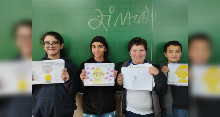 Após se aprofundarem na trajetória do escritor, os alunos realizaram ilustrações e histórias em quadrinho.