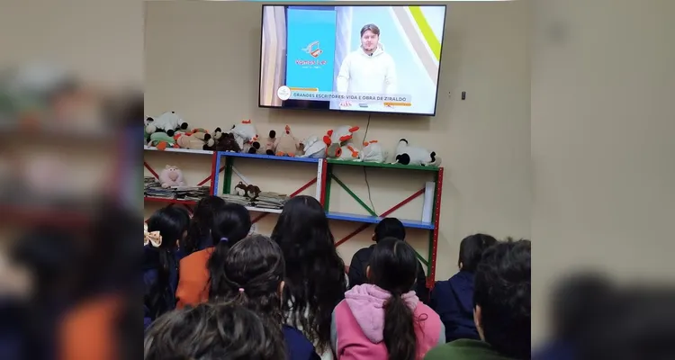 A aula do Vamos Ler foi o ponto de partida para os estudos da classe.