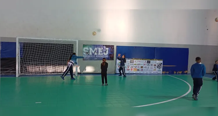 Confira as dinâmicas da ampla proposta esportiva com os estudantes.