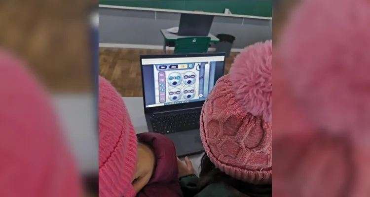Desenvolvimento do trabalho contou com auxílio da tecnologia e muito engajamento da turma.