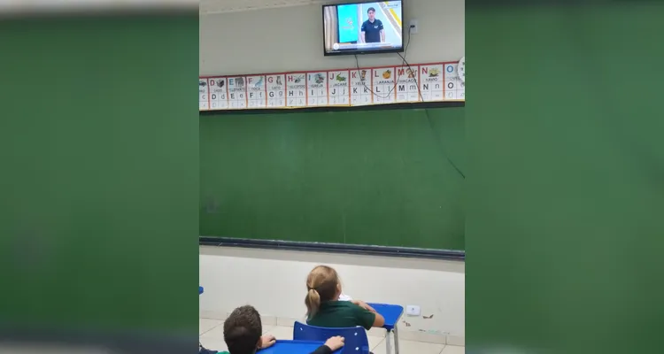 Trabalho teve união da teoria e prática de forma consistente.