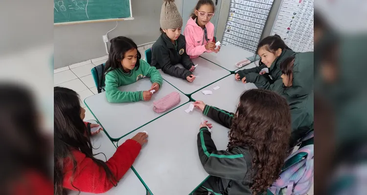 Educandos puderam imergir na proposta e aprender brincando.