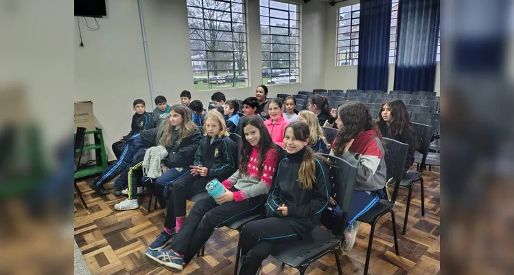 A proposta incluiu uma palestra com uma cooperativa local.
