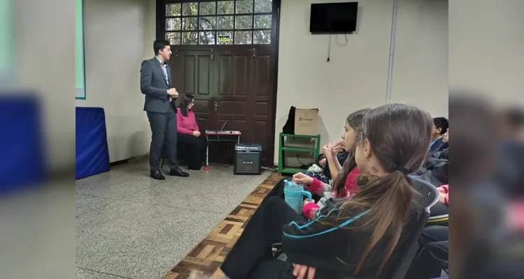 A proposta incluiu uma palestra com uma cooperativa local.
