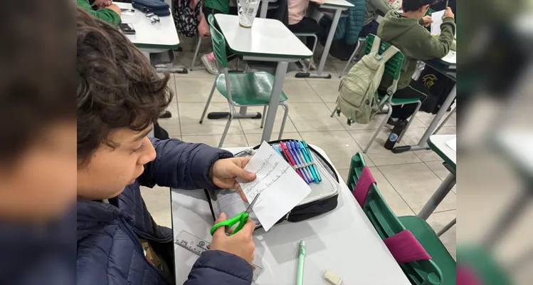 Proposta em sala colocou alunos para planejarem quais serão seus 'bons desafios' nas férias.