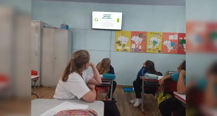 A videoaula do Vamos Ler e Tetra Pak foi o ponto de partida para as ações da turma.