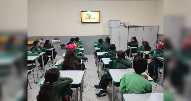 Confira a série de registros do amplo trabalho em sala de aula.