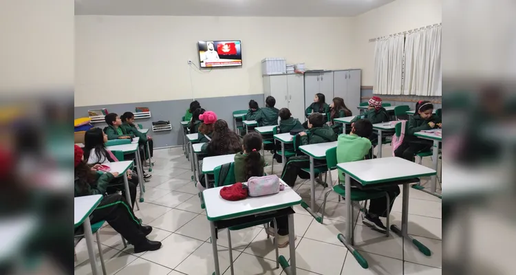 Confira a série de registros do amplo trabalho em sala de aula.