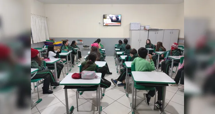Confira a série de registros do amplo trabalho em sala de aula.