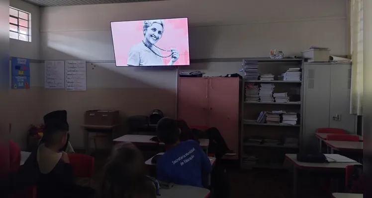 Trabalho contou com teoria e prática em imersivo campo literário.