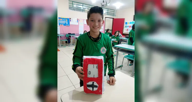 Veja os registros em fotos do amplo trabalho em sala de aula.