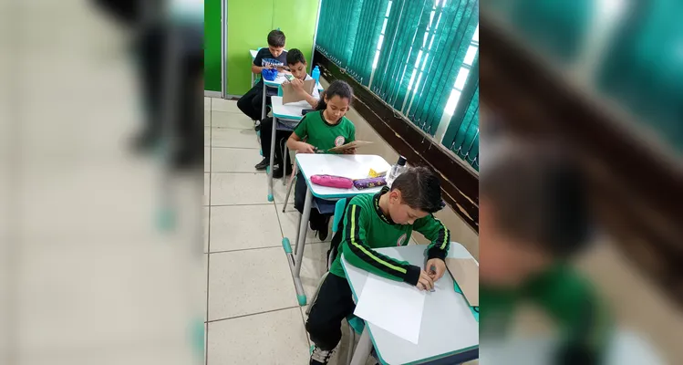 Veja os registros em fotos do amplo trabalho em sala de aula.