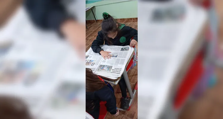 A turma realizou todas as etapas do jornal impresso da escola, desde o planejamento até a impressão.