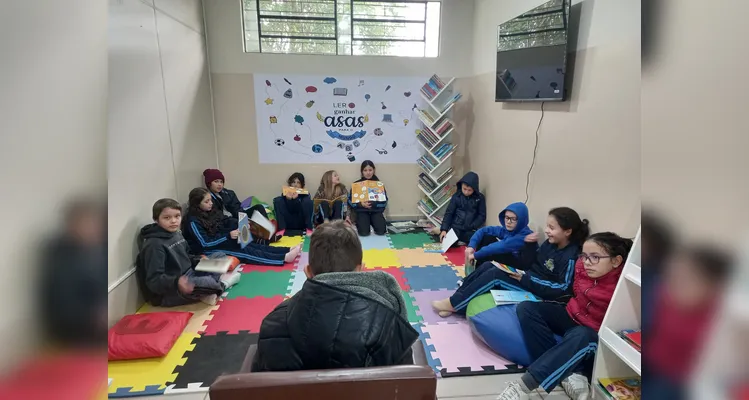 A proposta gerou impactos diretos, com o aumento do engajamento e participação dos alunos na busca por livros e na compreensão dos benefícios da leitura.