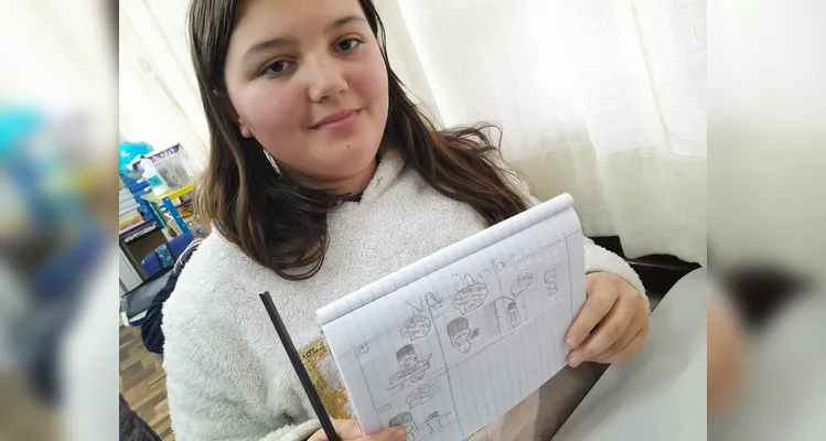 Os alunos também criaram tirinhas sobre a temática estudada.