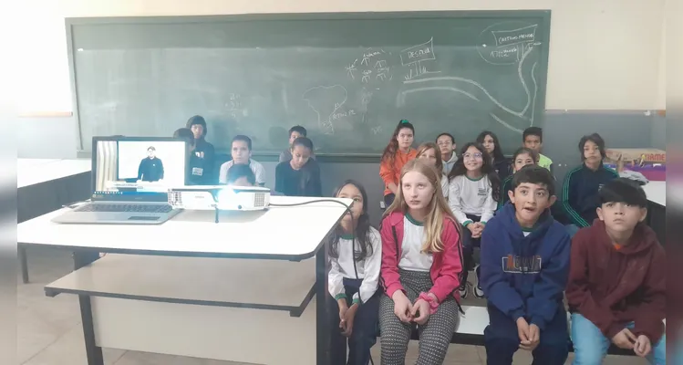Veja como foi o trabalho dentro e fora da sala de aula.